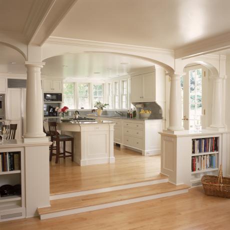 Boog tussen de keuken en de woonkamer (38 foto's): DIY video-instructies voor installatie, prijs, foto