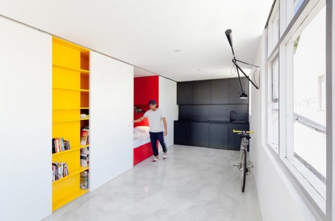 Studio 27 m² met een slaapkamer, een badkamer en een keuken in een kast