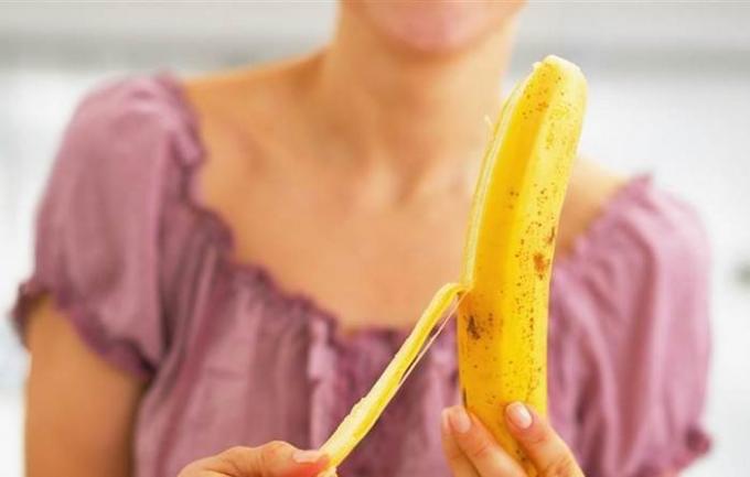 Hier is hoe om te eten een banaan werkelijk is.