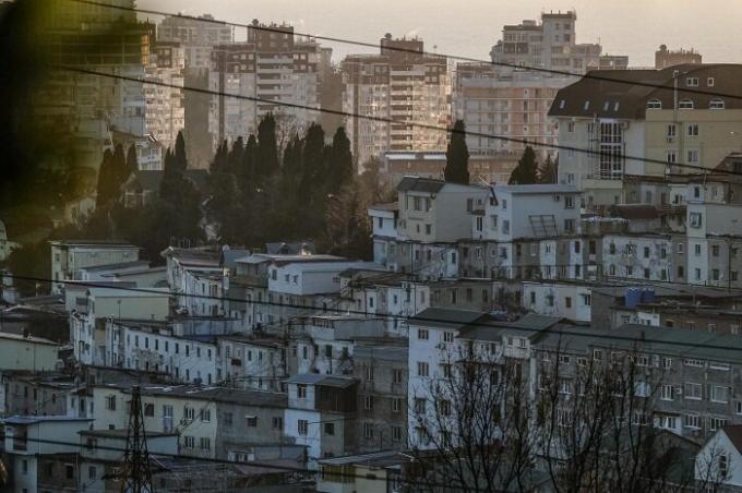 De hele stad is verstrikt netwerk van "Russische favela
