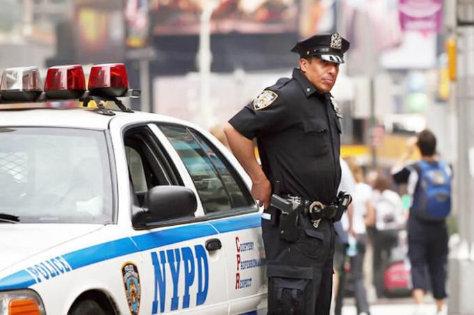 Niet rijk en niet hard: 9 feiten over de politie in de Verenigde Staten, die de populaire stereotypen te vernietigen