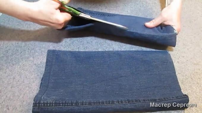 Tasje gemaakt van oude jeans met hun eigen handen