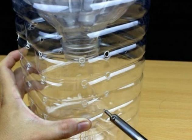 Een eenvoudige manier om te vangen vis met een plastic fles