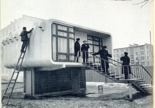 Experimentele plastic huis, gebouwd in de Sovjet-Unie in 1961.
