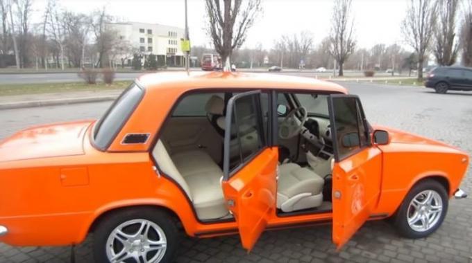 Tuning level 80: inwoner van Zaporozhye heeft "Penny" made in de luxe sedan