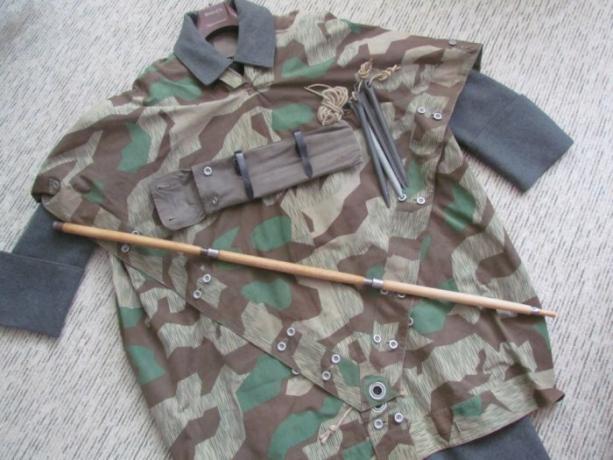 De Duitsers hadden camouflage mantel. | Foto: reibert.info.