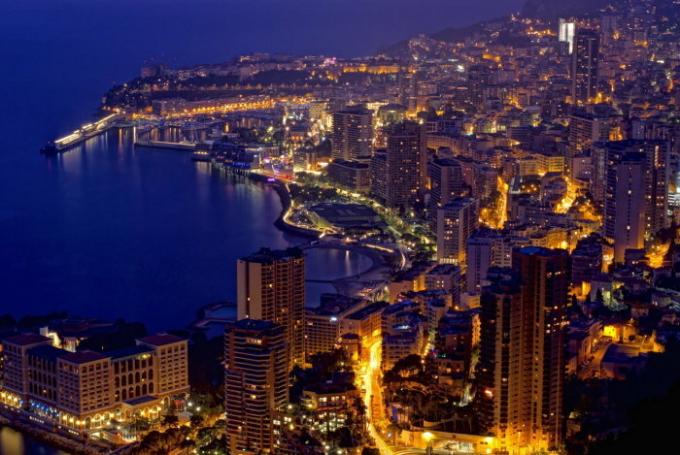 Monaco - een land dat voor de rijken. | Foto: burocratia.ru. 