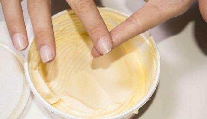 Margarine tegen superlijm.