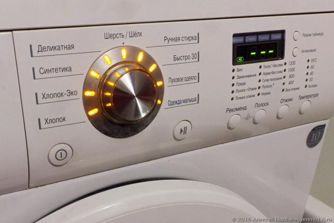 Zoals een wasmachine weegt het wasgoed