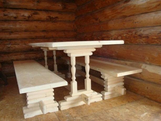Meubels voor het bad uit hout