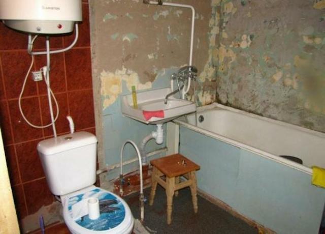 Kleine badkamers in "Chroesjtsjov" een rol gespeeld.