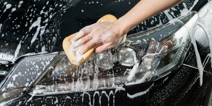 Regelmatig schoonmaken is nodig de auto. | Foto: slevomat.sgcdn.cz. 
